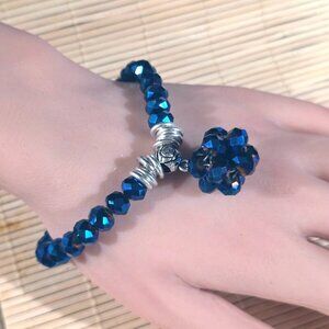 Artisan Iris Blue Faceted Crystal Beads and Bauble Pendant Stretch Bracelet